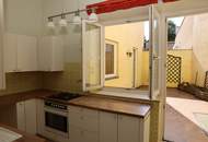 Wohn- und Geschäftshaus auf drei Ebenen I EG mit Geschäft, Auslagen und Lager I darüber 2 große Büro-/oder Wohnetagen