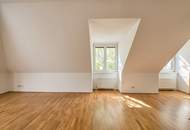 WOHNEN MITTEN IM VIERTEN - Urbane Lebensqualität in Zentrumsnähe - Großzügige 1-Zimmer Wohnung im Dachgeschoß