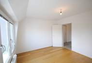 SONNIGE DACHGESCHOSS-MAISONETTE NAHE HANUSCH KRANKENHAUS