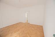 Erstbezug nach Sanierung: Schöner 3-Zimmer-Altbau im 6. Bezirk