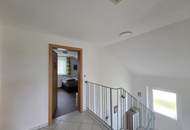 Sehr gepflegtes Wohnhaus mit separaten Nebengebäude und Langcarport in ländlicher und sonniger Sackgassenlage