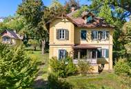 Jahrhundertwende-Villa auf parkähnlichem Grundstück im Zentrum