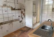Renovierungsbedürftiges Alteigentum Nähe Brunnenmarkt
