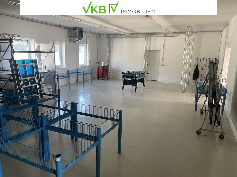 Büro- & Lagerkombination mit Parkplätzen in St. Valentin