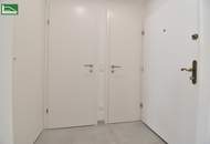 Erstbezug nach Sanierung - 3 - Zimmer mit Balkon im 6.Liftstock bei der U-Bahn - hell und sofort beziehbar inkl. Küche