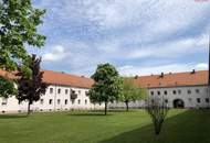 Wohnen mit Charme! Ruhige 3-Zimmer-Erdgeschosswohnung in Steyr-Münichholz mit Grünblick, hellem Wohnbereich &amp; stilvollem Ambiente – perfekt für alle, die das Besondere lieben!