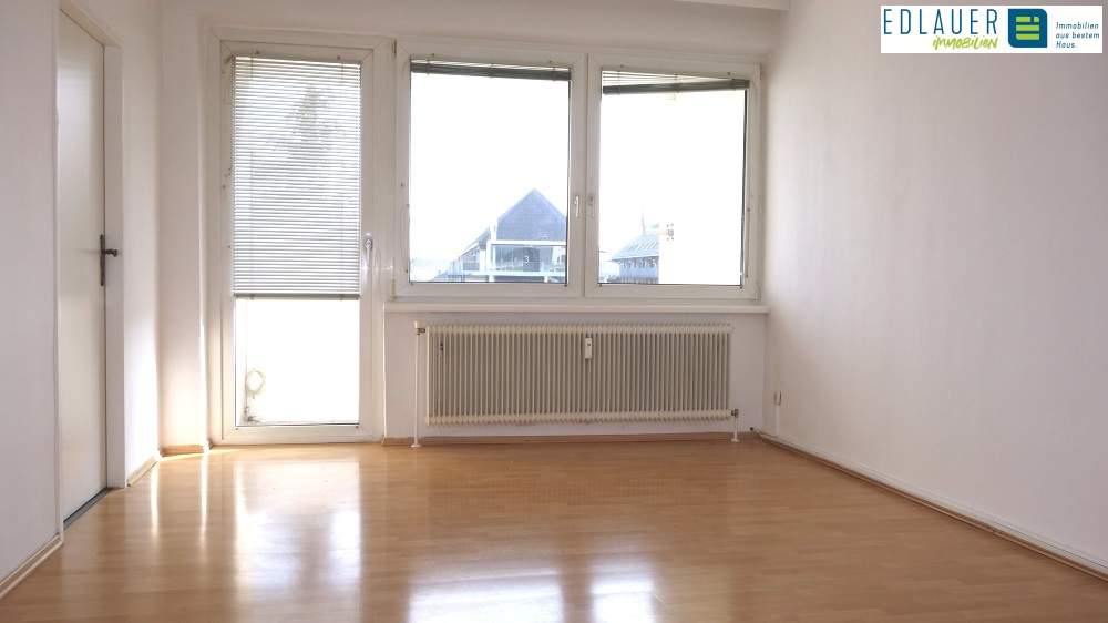 Gepflegte Mietwohnung Nähe Krankenhaus mit Loggia - neue Küche!