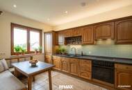 Helle 3-Zimmer-Wohnung mit Loggia und Garage in ruhiger Lage!