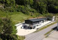 Gewerbestandort mit Büro- und Produktionsflächen in verkehrsgünstiger Lage nahe Autobahn