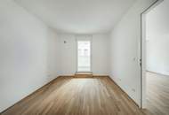ERSTBEZUG >> bodentiefe Fenster in westseitiger Anlegerwohnung mit Loggia >> TOP LAGE