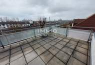 Helle Dachterrassen-Wohnung im Zentrum der Stadt St. Valentin