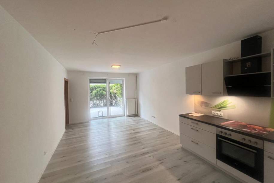 Gepflegte 2-Zimmer-Wohnung mit Garten- Terrasse!, Wohnung-miete, 1.148,00,€, 6060 Innsbruck-Land