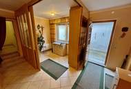 Großzügiges Einfamilienhaus mit uneinsehbarem Garten in absoluter Ruhelage, nähe 2070 Retz!