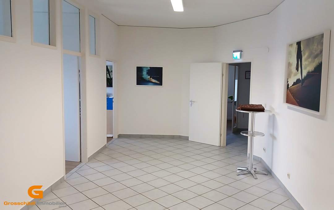 Gewerbeobjekt: Büroflächen mit Lager in Wals-Siezenheim mieten