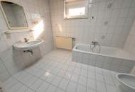 Familienhaus mit großem Garten, Keller und Garage - in toller Lage in 2020 Schöngrabern