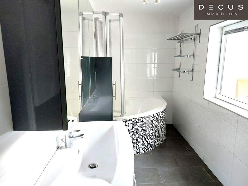 EXKLUSIVES WOHNEN | 5 ZIMMER | WOHNKÜCHE | 2 BÄDER | SÜDTERRASSE |SAUNA | 190m² |SOFORTBEZUG