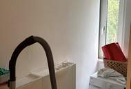 Wohntraum im Grünen: exklusive 4-Zimmer-Wohnung mit stilvollem Wohlfühlbad, separatem WC, hellem Abstellraum in begehrter Ruhelage verspricht hochwertiges Wohnambiente!