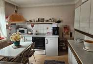 Haus mit viel Nebenflächen Garage, Werkstatt und Co