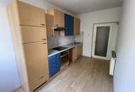 Graz-Geidorf: WG-taugliche, helle, gepflegte 2-Zimmerwohnung vis-à-vis ReSoWi-Zentrum