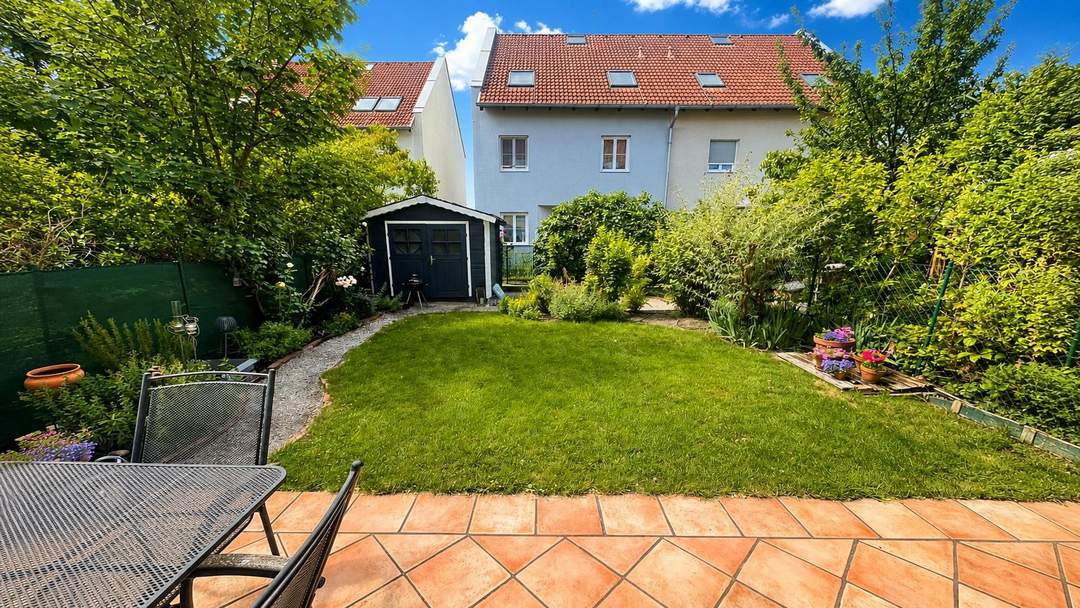 Hennersdorf bei Vösendorf!!! Reihenhaus (142m² Wohnfläche + 51m² Keller) mit Süd-Garten und PKW-Abstellplätzen