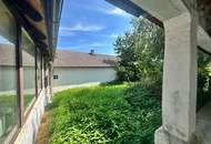 Ländliches Paradies - Sanierungsbedürftiges Landhaus auf großem Grundstück!