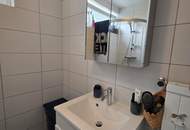 Ruhig gelegenes Wohnhaus mit herrlichem See- und Gebirgsblick und viel Platz