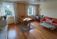 Ruhige Wohnidylle mit Ausblick – lichtdurchflutete 3-Zimmer-Wohnung mit Loggia im obersten Stockwerk und idealer Lage im Herzen von Münichholz!