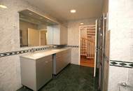 Erfüllen Sie sich ihren DG-Traum - keine Schrägen !!! - 1 Gartenterrasse + 5 zusätzliche Terrassen + 1 Garagenplatz im Eigentum