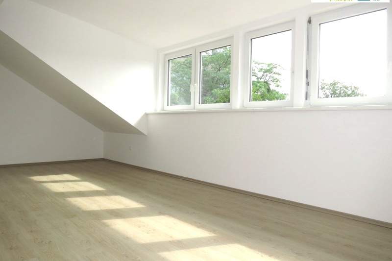Moderne Dachgeschosswohnung in ruhiger Lage!, Wohnung-miete, 599,80,€, 3125 Sankt Pölten(Land)