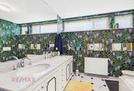 Große Villa thronend über Feldkirch mit Baulandreserve