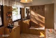 Großzügiges Wohnhaus mit Garten und Nebengebäuden in Steinberg sofort zu beziehen