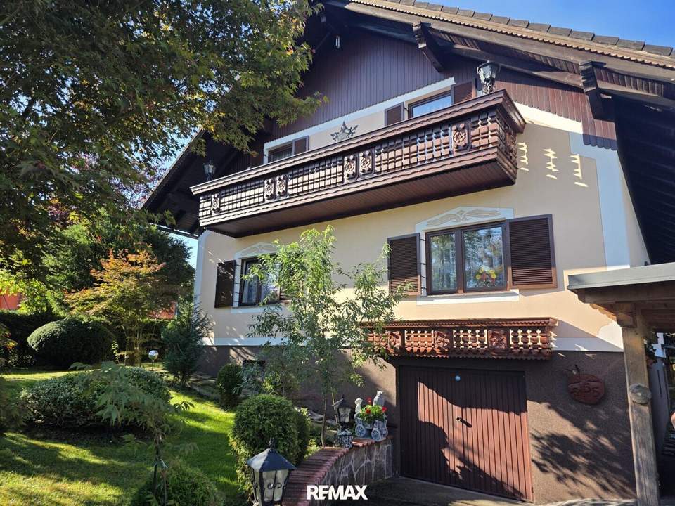 Solides, sauberes, gepflegtes Wohnhaus