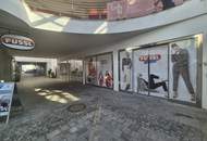 Großraum Geschäft in der Einkaufpassage Neunkirchen zu mieten!