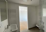 Ziegelhofstraße: Neuwertige Single-Wohnung mit Balkon beim Hirschstettner Badeteich!