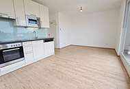 GRÜNBLICK, RUHELAGE, sonniges 46 m2 Dachgeschoß mit 20 m2 Terrasse, 2 Zimmer, Komplettküche, Wannenbad, Lavendelweg