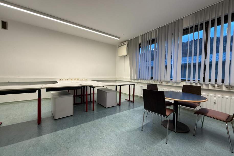 Attraktives Büro in Bergheim, Gewerbeobjekt-miete, 451,05,€, 5101 Salzburg-Umgebung