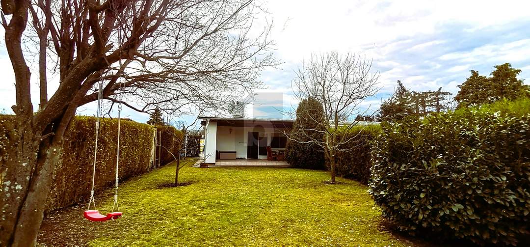 PERFEKTES TINY HOME MIT GARTEN - WENIGE METER ZUM SEE