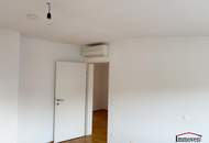 HOFSEITIG - Schöne 4-Zimmerdachgeschosswohnung mit Terrasse und Klimaanlage!