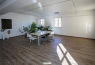 Flexible Gewerbeliegenschaft mit Logistik, Büro und Wohneinheit