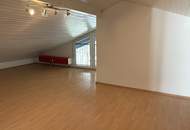 Mansardenwohnung mit beeindruckendem See- u. Gebirgsblick
