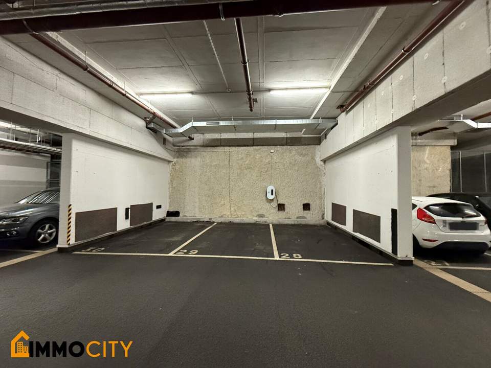 Zu vermieten: Attraktiver Garagenplatz in der Graf- Starhemberg-Gasse 14, 1040 Wien