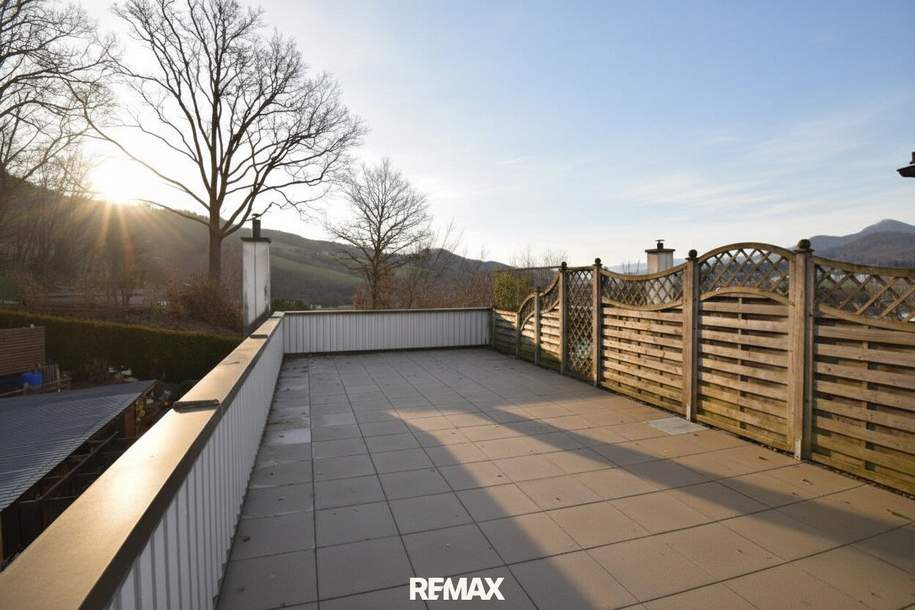 In Traisen: Wohnung 88m²- renoviert- mit großer Terrasse tollem Ausblick für nur 119.000 € zzgl. 7.000 € für Parkplatz!, Wohnung-kauf, 126.000,€, 3160 Lilienfeld