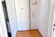 | KLEINE TRAUMWOHNUNG | 1 ZIMMER | GRÜNBLICK | 3. OBERGESCHOSS | IDEAL FÜR SINGLES ODER STUDENTEN