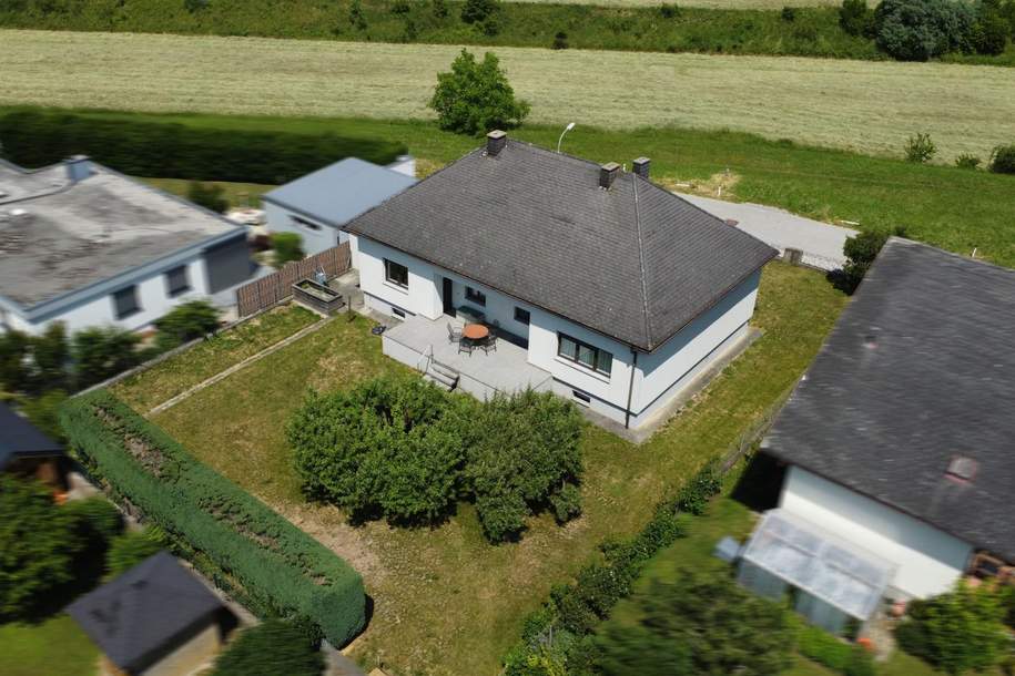 Gepflegter Bungalow mit 814 m² Grundstück in St. Pölten am Eisberg, Haus-kauf, 495.000,€, 3100 Sankt Pölten(Stadt)