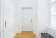 Leben in historischer Altstadt! Saniertes Apartment in ruhiger Fußgängerzone beim Stephansplatz! U-Bahn-Nähe!