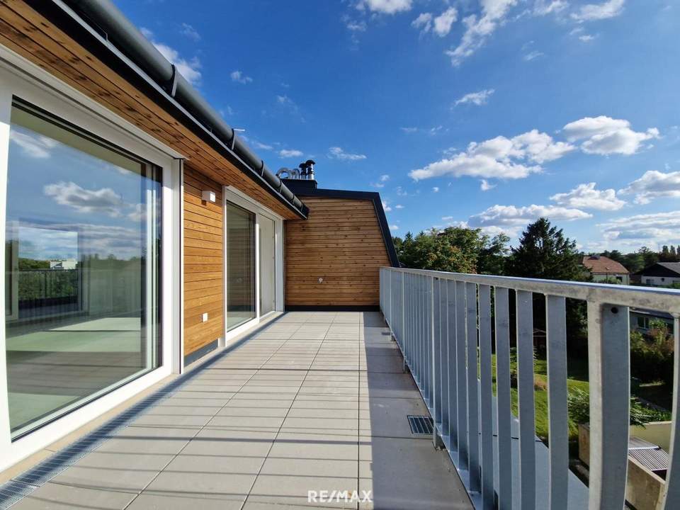 4-Zimmer-Dachgeschosswohnung mit 3 Terrassen nahe Donau | Fertiggestellt