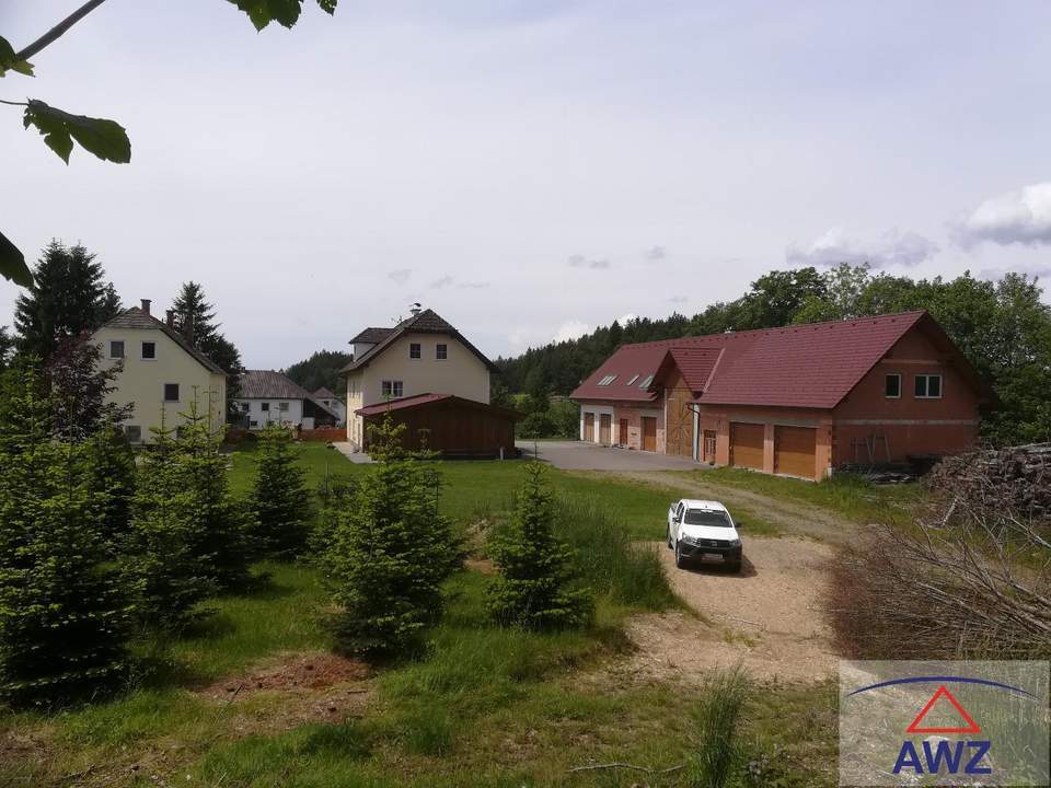 Großes Anwesen mit viel Wald in traumhafter Lage!