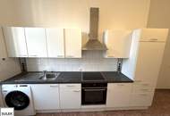 Wohnen in einer Hietzinger Villa: charmante 4-Zimmer-Wohnung mit separater Küche in bester Hietzinger Lage