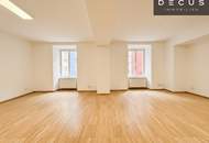 | ATEMBERAUBENDE & HELLE 2-ZIMMER ALTBAUWOHNUNG | CA. 111m² | TOP LAGE | INNENSTADT | HAUPTPLATZ