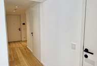 DANUBEFLATS - 30. Stock: Exklusive XXL-2-Zimmer Wohnung. Elevate your Lifestyle